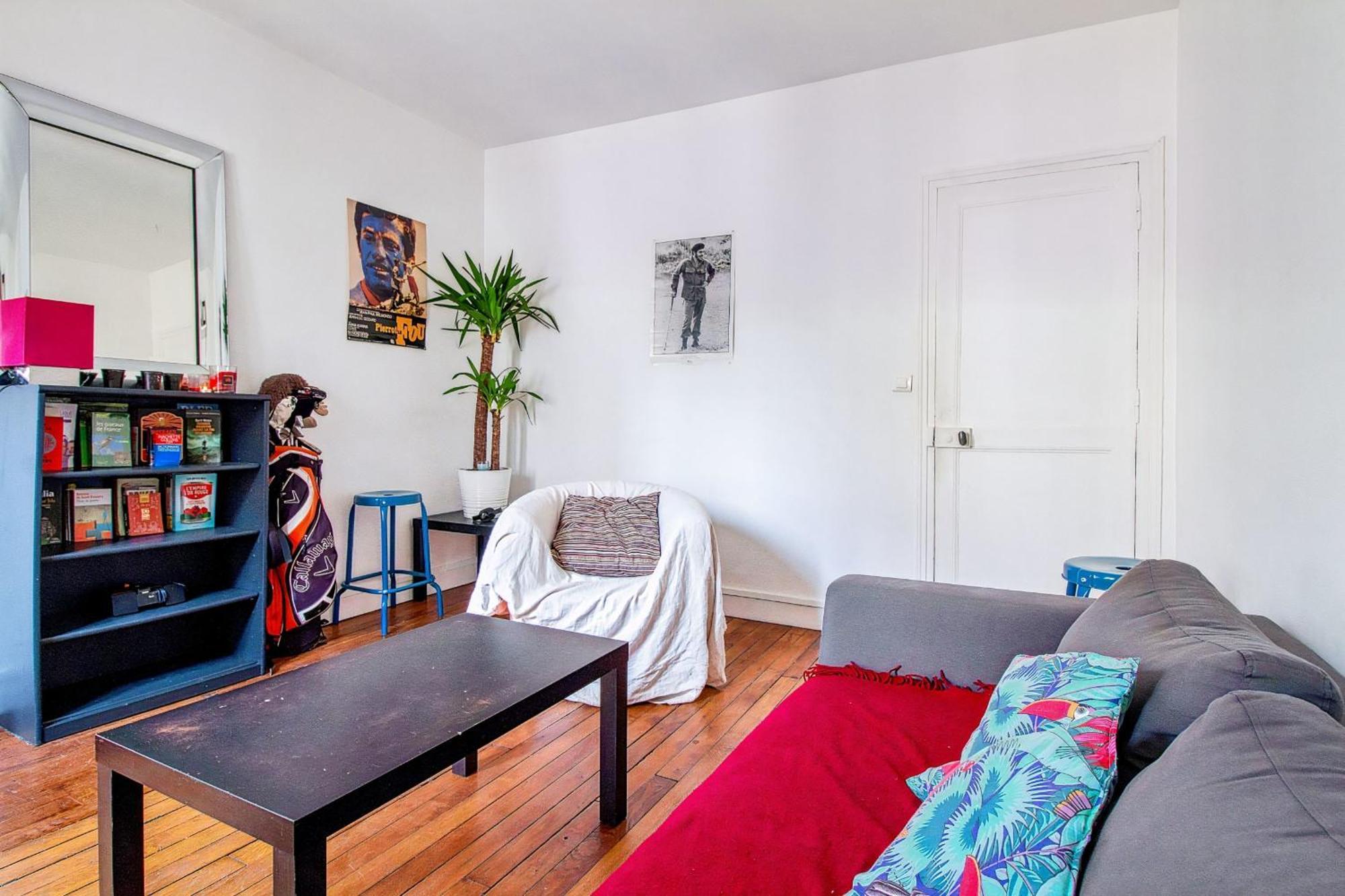Modern And Bright Beaugrenelle Paris